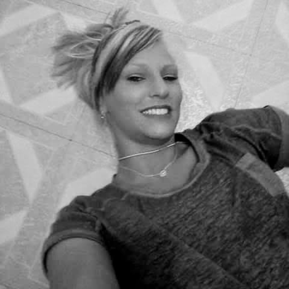 Meet your Posher, Deanna